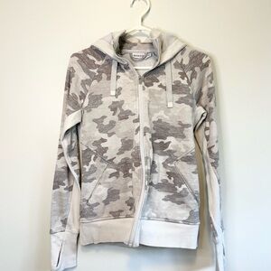 Athleta Camo Light Grey Zip Up